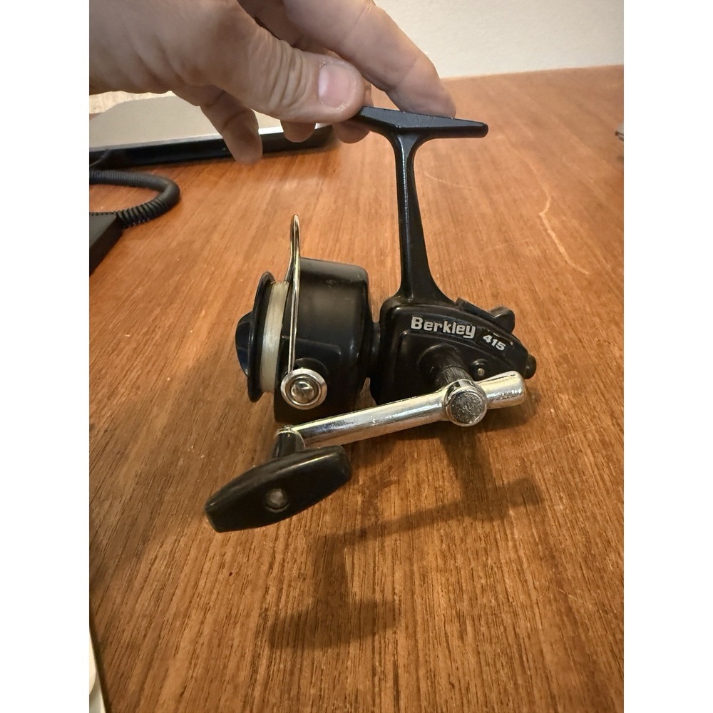 Vintage Berkley No 415 Spinning Reel Made USA Clean Original Fishing Reel